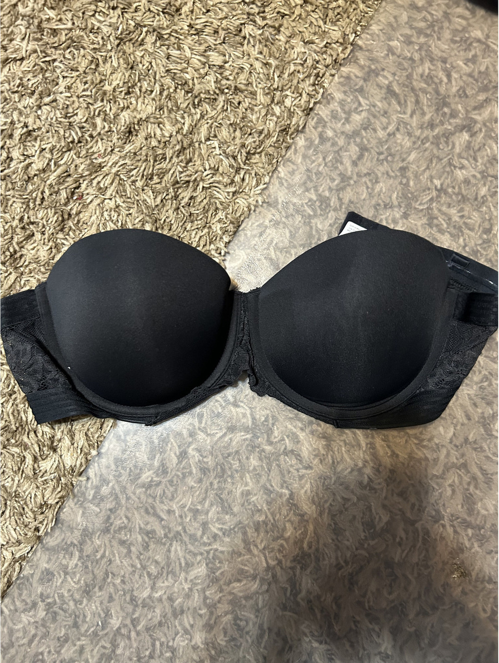 Maidenform Black Strapless Bra Size 36C with Lace Sides